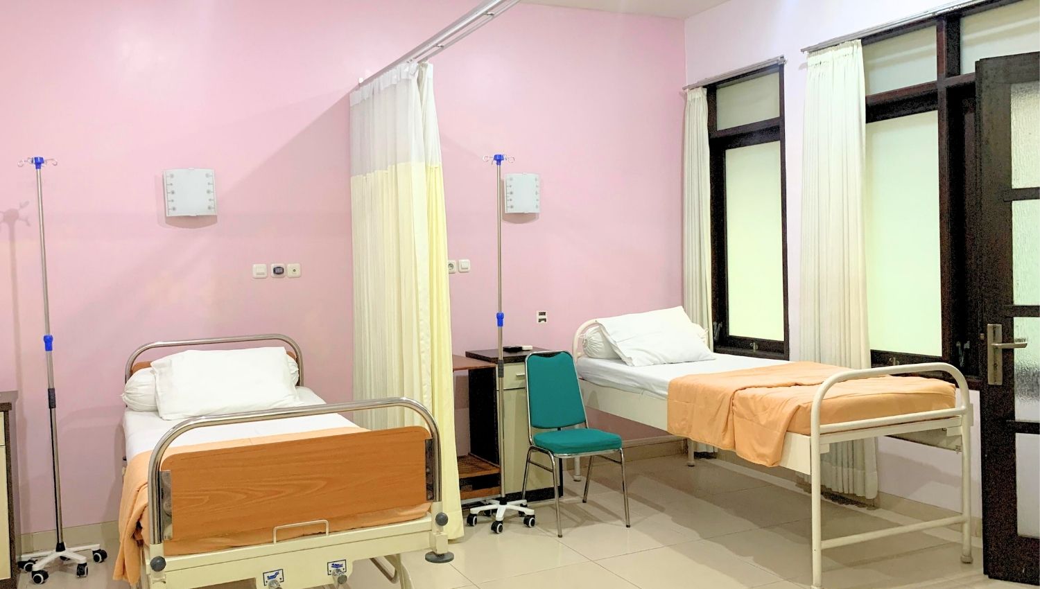 KELAS 1 ENDELWEISS MAIN